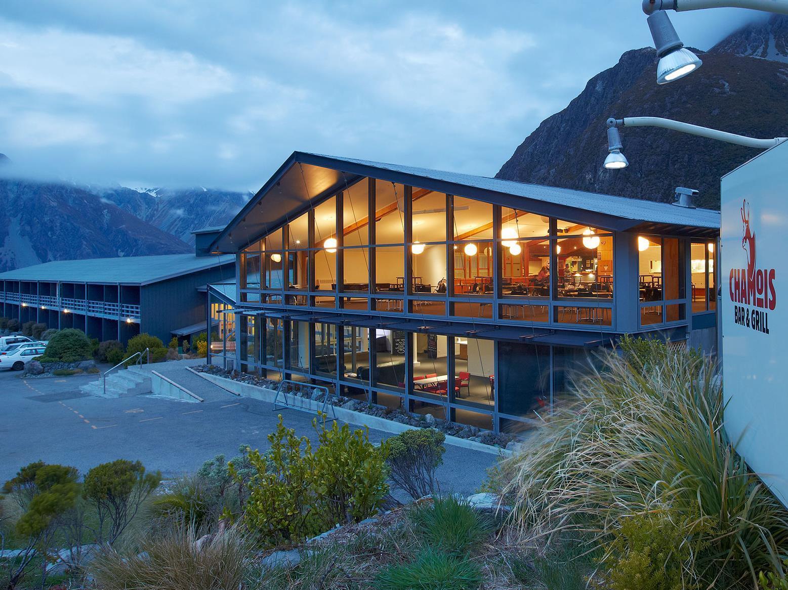 Mt Cook Lodge And Motels Aoraki / Mount Cook Kültér fotó